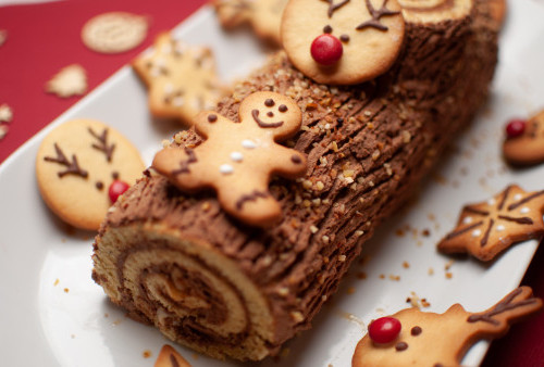Resep Yule Log Cake, Kue Khas Natal dengan Bentuk Batang Kayu, Cantik dan Menggiurkan!