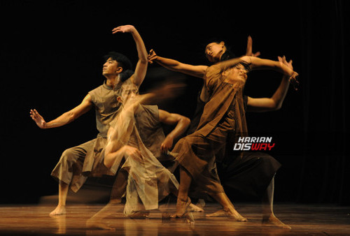 Sawung Dance Festival 2023 (1): Silo Karya Hari Ghulur Maknai Tahlil