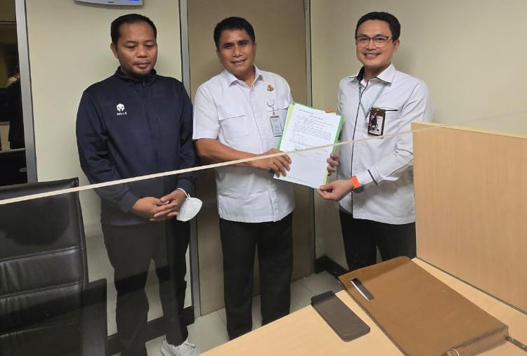 Terjerat Kasus Pemerasan, Kejagung Serahkan Kasi Datun Kejari HSU kepada Penyidik KPK