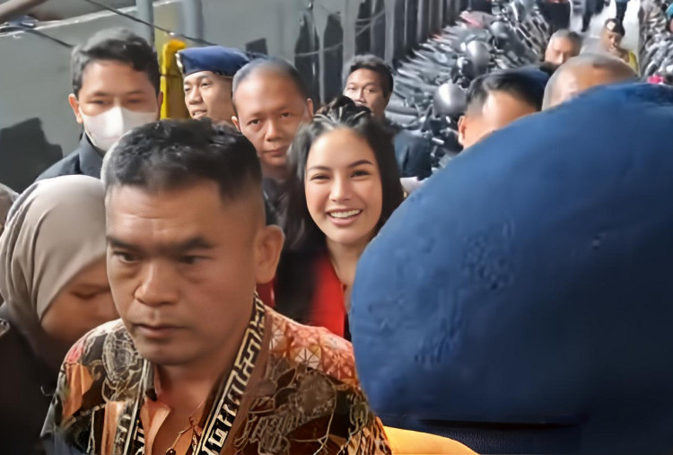 Jalani Sidang Vonis di Hari Sumpah Pemuda, Nikita Mirzani: Semoga Keadilan Masih Ada