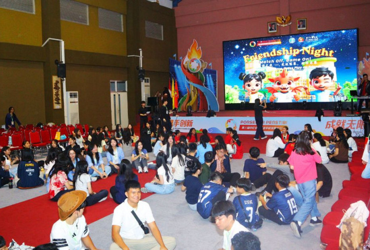 Satukan Ratusan Peserta PORSENI III PERSTIBI Lewat Kehangatan dan Kolaborasi dalam Friendship Night