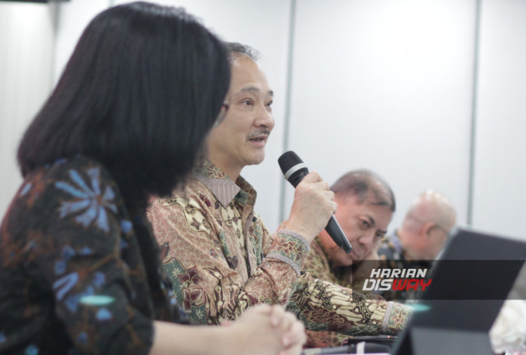 AAJI juga mencatat pendapatan premi weighted turun 0,8 persen, dari Rp58,55 triliun menjadi Rp58,06 triliun. Meski demikian, pertumbuhan premi unweighted menunjukkan kebutuhan masyarakat terhadap perlindungan asuransi jiwa masih terjaga di tengah dinamika kinerja industri.