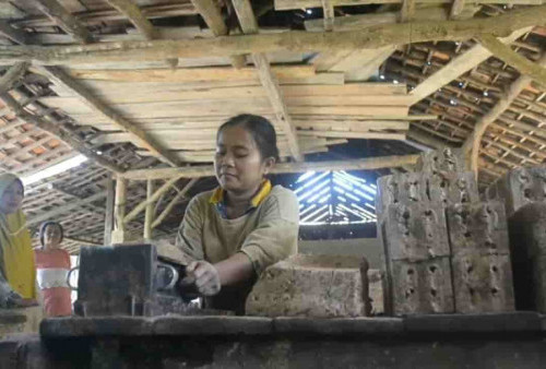 Banyak Depot Pembuatan Batu Bata di Kabupaten OKU Gulung Tikar