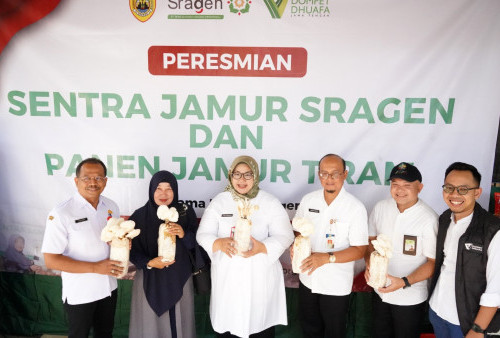 Bupati Sragen, Dompet Dhuafa dan Bank Syariah Sragen Luncurkan Program Pemberdayaan Sentra Jamur Tiram Berbasis CWLD Pertama Di Indonesia