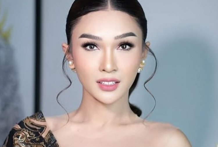 Profil Mesty Abditama yang Diduga Berkaitan Foto Mesra Elite Parpol dengan Simpanan Waria, Runner Up  Miss Equality World 2024