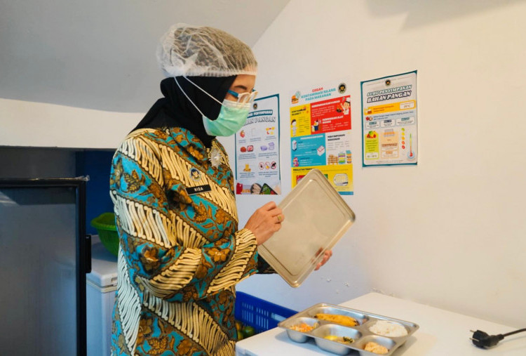 Jaga Standar Mutu MBG, SPPG Dulomo Libatkan Ahli Gizi dan Chef Bersertifikat BNSP