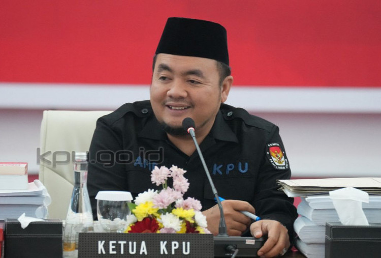 Dokumen Capres-Cawapres Dirahasiakan, KPU Bantah Lindungi Jokowi dan Gibran dari Isu Ijazah Palsu
