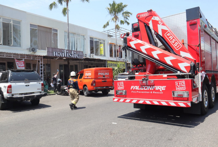 Ledakan Ruko San Antonio di Pakuwon City, Rusak 20 Ruko dan Sejumlah Kendaraan