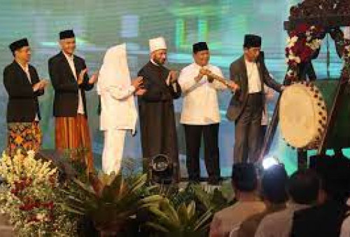 Buka Muktamar Sufi, Jokowi Berharap Indonesia Makin Dikenal sebagai Negara Islam yang Moderat