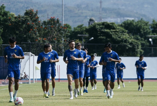 ⁠Trivia Persib vs Persebaya: Daftar Pemain Maung Bandung yang Sukses Jebol Gawang Bajol Ijo 