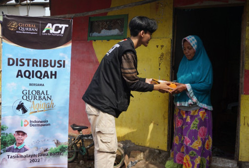 Pengumpul Barang Bekas Dapat Asupan Bergizi