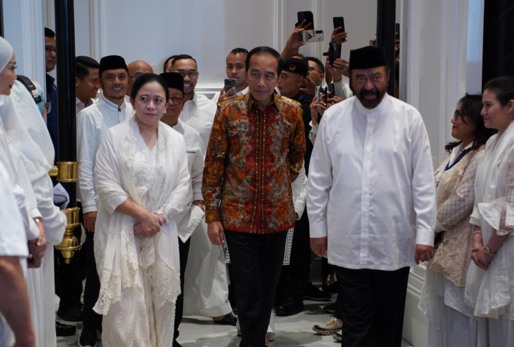 Bukber Bareng di Kantor Nasdem, Puan dan Jokowi Tegaskan Hubungan Mereka Baik-Baik Saja