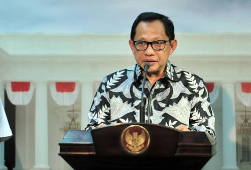 Tito Karnavian Gantikan Posisi Tjahjo Kumolo Selama 11 Hari
