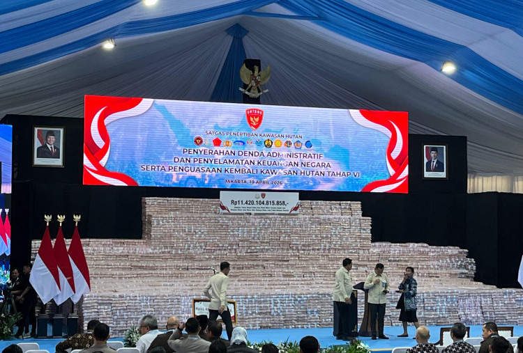 Penampakan Tumpukan Uang Rp 11,4 Triliun di Kejagung, Diserahkan Langsung ke Presiden?