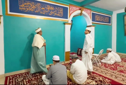 Masha Allah, Habib Hasan bin Jafar Assegaf Sempat Imami Salat Tarawih Sebelum Menghadap Sang Khalik 