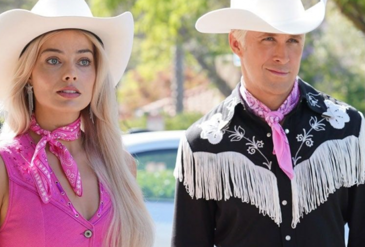 6 Kostum Couple Halloween yang Simple Tapi Tetap Stylish!