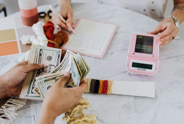 Mengenal Manfaat Menabung dan Rekomendasi Tempat Menabung yang Aman di 2025