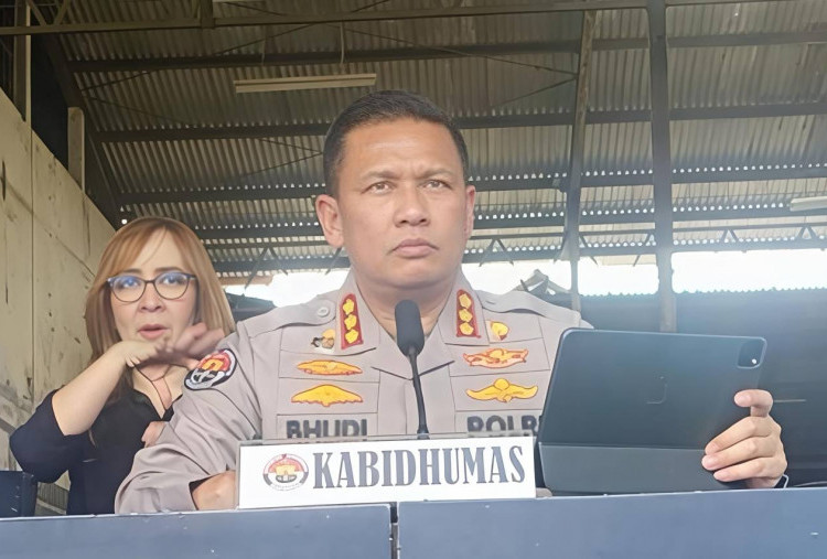 Polda Metro Rilis Penjelasan Terkait Penangkapan Roy Suryo dan Dokter Tifa Siang Ini, Langsung Ditahan?