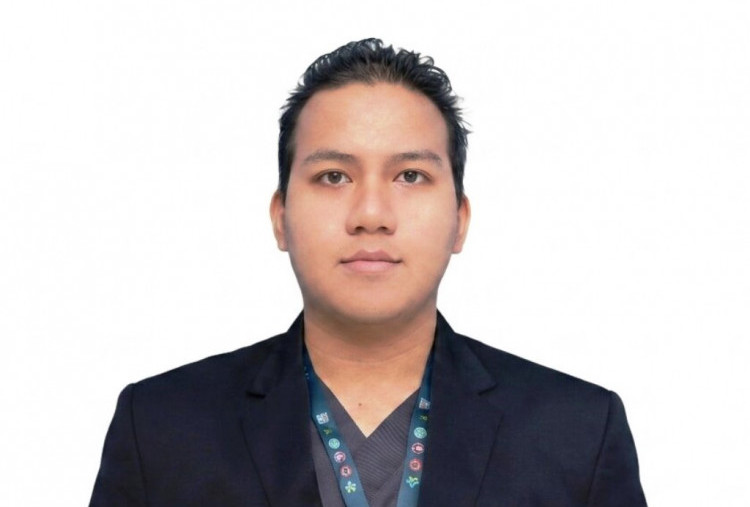 Cheng Yu Pilihan Dokter Adaptan di RS Universitas Sebelas Maret Solo Muhammad Arief Khoiruddin: Bu Jin Ze Tui
