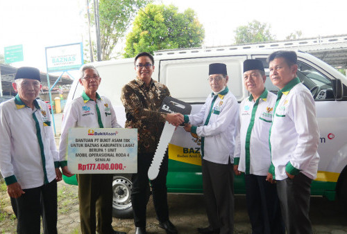 PTBA Sumbang Mobil ke BAZNAS Lahat,  Tunjang Kelancaran Penyaluran Bansos