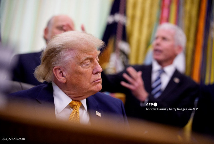 Trump Sebut Uang Hasil Pencairan Aset Iran buat Beli Produk Pertanian AS 