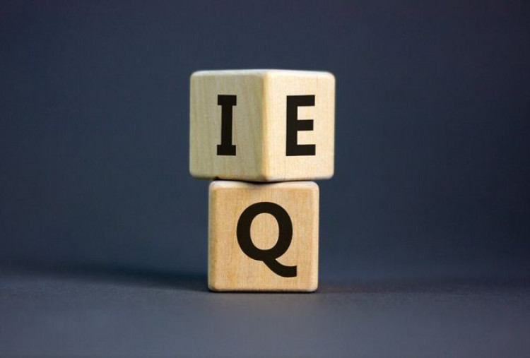 Perbedaan Kecerdasan IQ, EQ, dan SQ