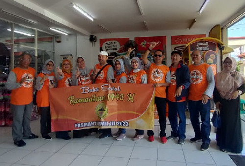 Pasman1 Berbagi Sesama Alumni