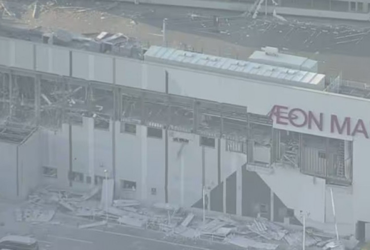 Gempa M 6,8 di Jepang, 200 Orang Terjebak di Runtuhan Aeon Mall Kumamoto