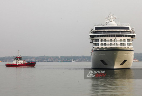 Kapal Pesiar Viking Orion Tiba Di Kota Surabaya 2788