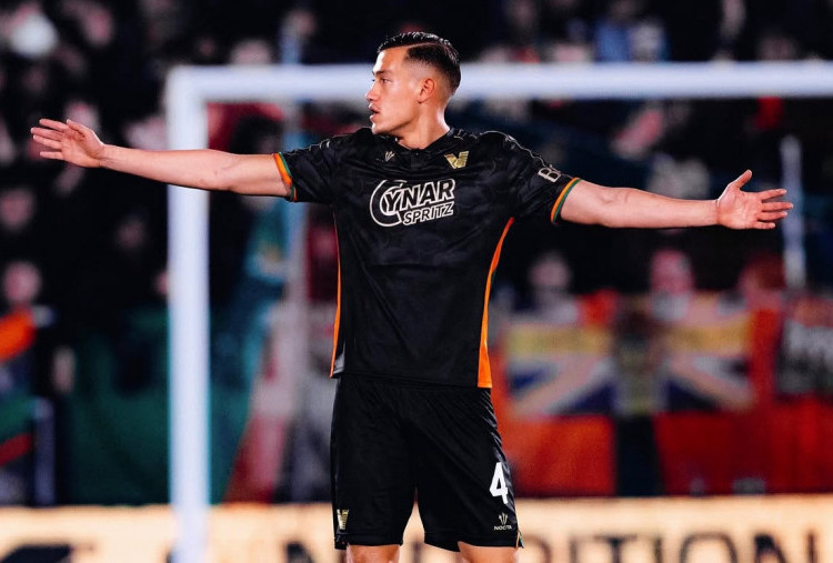Proses Negosiasi Udinese dengan Venezia Masih Berjalan, Jay Idzes Selangkah Lagi Gabung Zebrette Pekan Depan? 