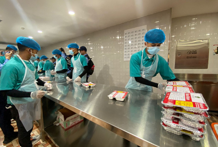 Jamaah Haji Asal Gresik Lega Menu Nusantara Jadi Santapan Sehari-Hari