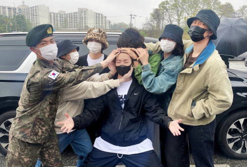 Momen Haru BTS dalam Satu Frame, Antar J-Hope Jalani Wajib Militer