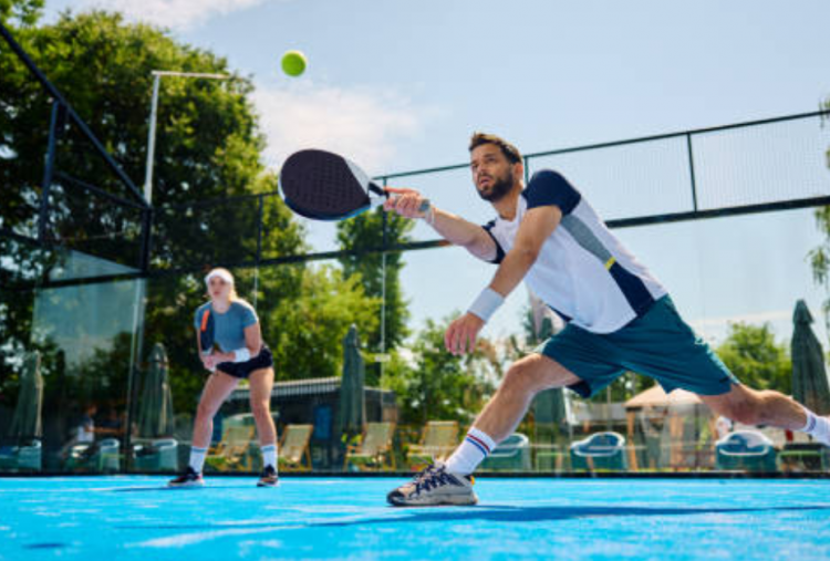 10 Tip Dasar Bermain Padel yang Wajib Dikuasai!