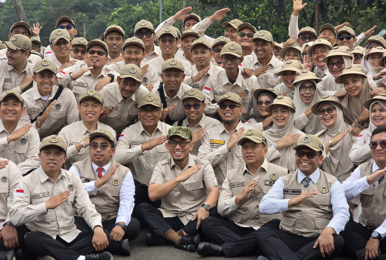 Lepas Gelombang Pertama Petugas Haji 2026, Wamenhaj Tekankan Kesiapan Mental dan Orientasi Layanan