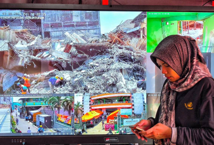 Jenazah Santri Al-Khoziny Ditemukan Bersujud di Bawah Reruntuhan Musala