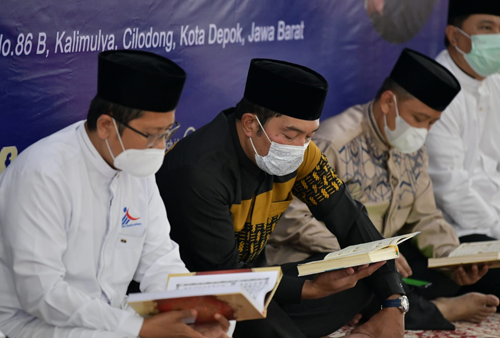Ridwan Kamil Beri Bantuan Pembangunan Masjid di Depok