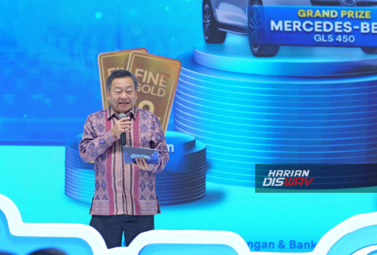 Direktur BCA Santoso menegaskan bahwa nasabah memegang peranan penting dalam pertumbuhan perusahaan. “Gebyar Hadiah BCA 2025 adalah wujud apresiasi dan penghargaan kami kepada nasabah yang senantiasa menggunakan produk serta layanan BCA. Dukungan nasabah menjadi energi kami untuk terus berinovasi dan menghadirkan solusi perbankan yang relevan,” ujarnya.
