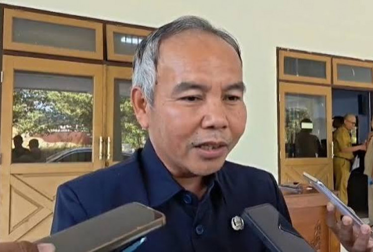 Viral Terekam CCTV Kepsek dan Guru SD Pekalongan Mesum, Dindik Janji Beri Sanksi Tegas