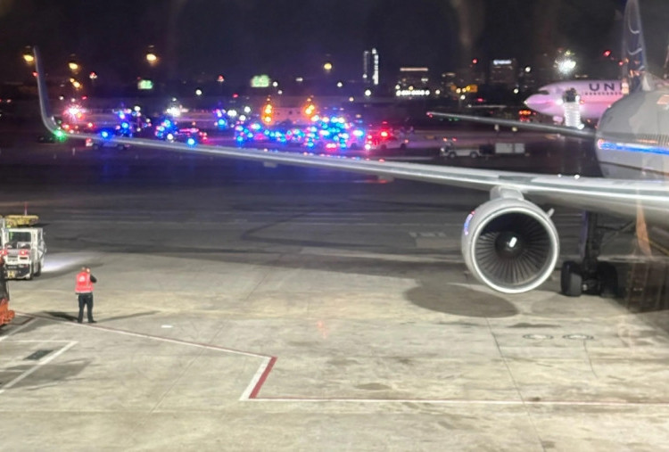 Bluetooth Bomb Bikin Pesawat United Airlines Putar Balik ke Newark