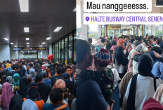 Ada HUT TNI di Monas, Stasiun Manggarai-Juanda hingga Halte Transjakarta Dipenuhi Lautan Penumpang