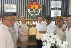 Massa Geruduk Mabes Polri, Desak Saiful Mujani dan Islah Bahrawi Diproses Hukum atas Dugaan Makar