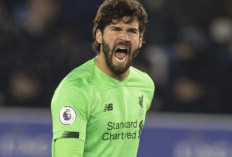 Alisson Diincar Juventus, Liverpool Pertimbangkan Duet Kiper Baru Musim Depan