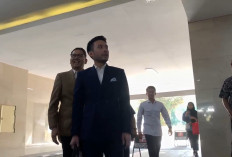 Bukti Ijazah Asli Jokowi dari SD hingga Universitas Dibawa ke Bareskirm Polri