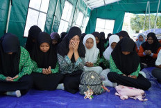 Percepat Pemulihan Pendidikan, Kemenag Salurkan 1.000 School Kit dan 16 Ruang Belajar untuk Madrasah di NTT 