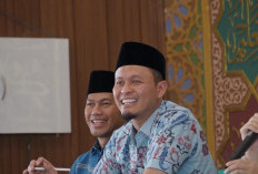 Wali Kota Pekanbaru Pastikan Pendidikan Benar-benar Gratis, Seragam Sekolah Cuma-cuma