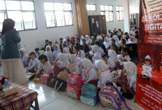 Hari Anak Nasional: Telkom Tingkatkan Literasi Keamanan Siber melalui CyberHeroes Sekolah Digital