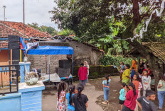 Tradisi Obrog-obrog di Cirebon, Pemuda Bangunkan Warga Sahur dengan Musik Sederhana