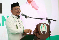 Hanif Dhakiri Ultimatum Effendy Choiri Untuk Jangan Mengobok-obok PKB: Uruslah Partai Sendiri!