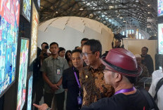 Pj Gubernur Jakarta Kunjungi Pameran 'Jakarta Provoke' di Pos Bloc Jakpus
