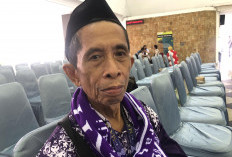 Cerita Burhanudin 13 Tahun Menunggu Naik Haji, Tak Bisa Bahasa Indonesia